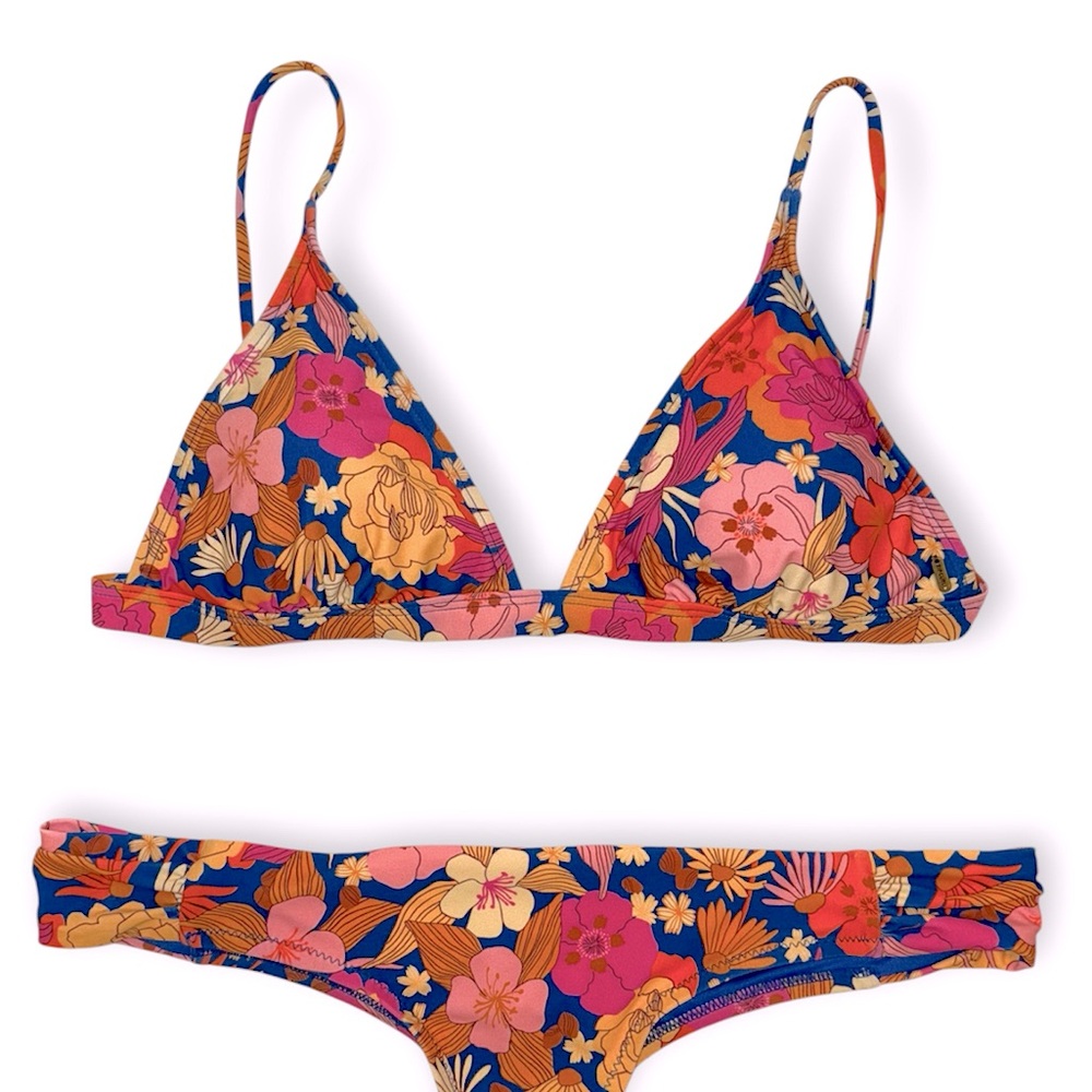 Rip Curl Kamari Crossback Tri Bikini Top 🌸